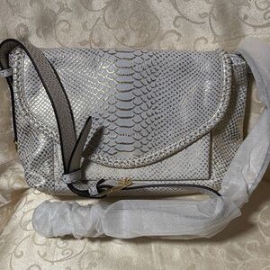 Aimee Kestenberg Pebble Leather Crossbody -All For Love Silver Snakeskin Bag New